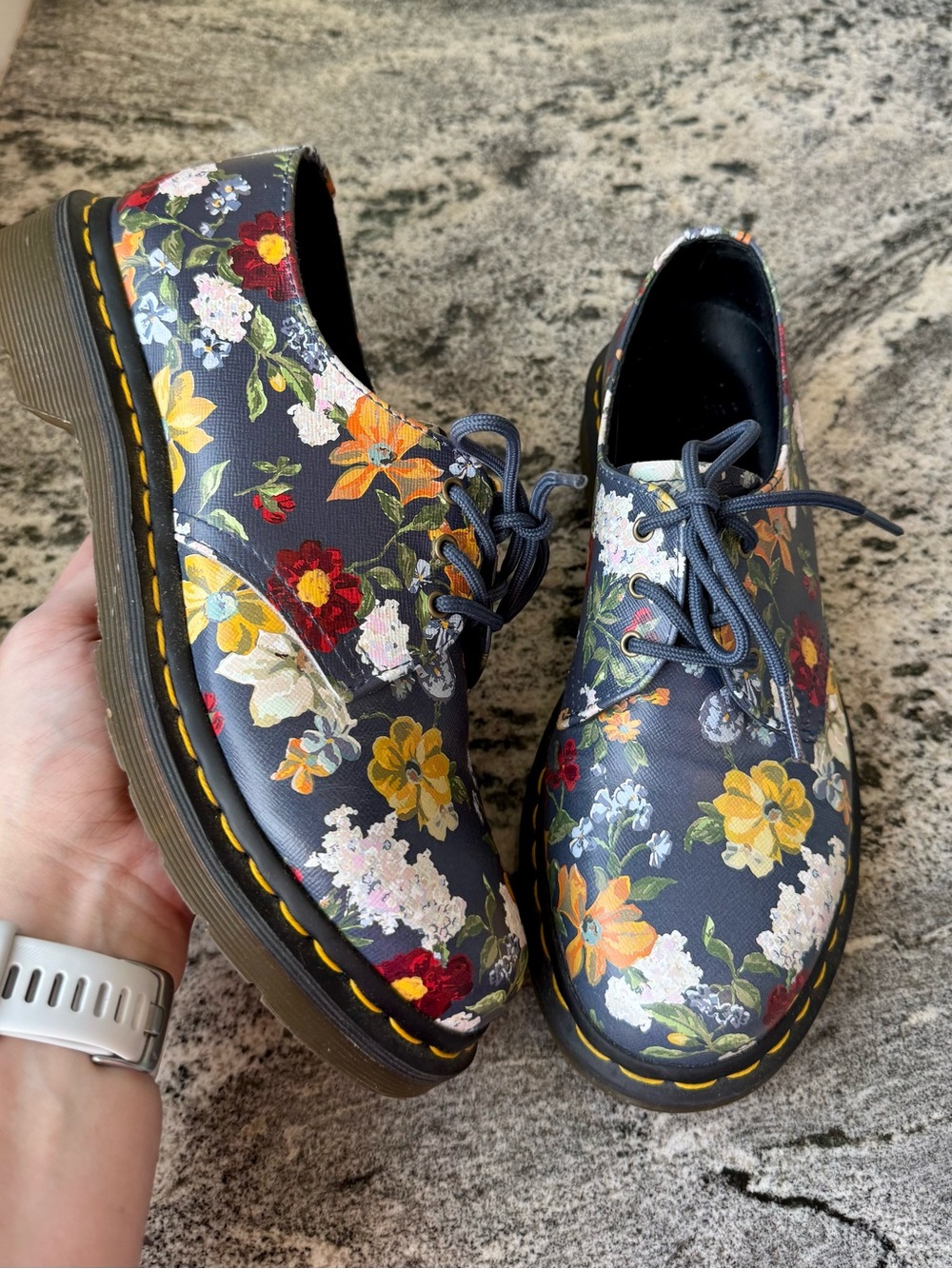 Dr. Martens 1461 Darcy Floral 3-eye Leather Oxfords. Size 8. EUC